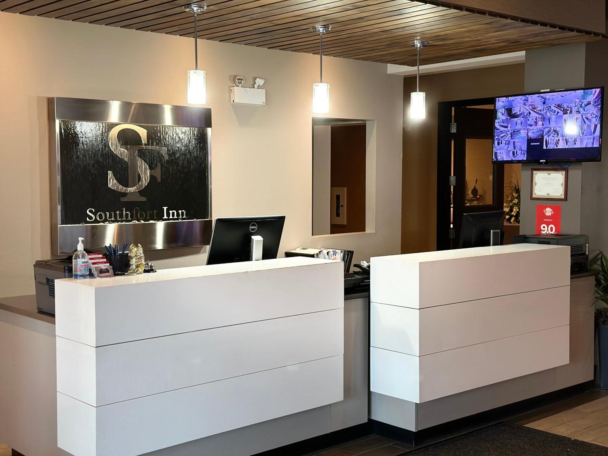 Southfort Inn Fort Saskatchewan Eksteriør bilde